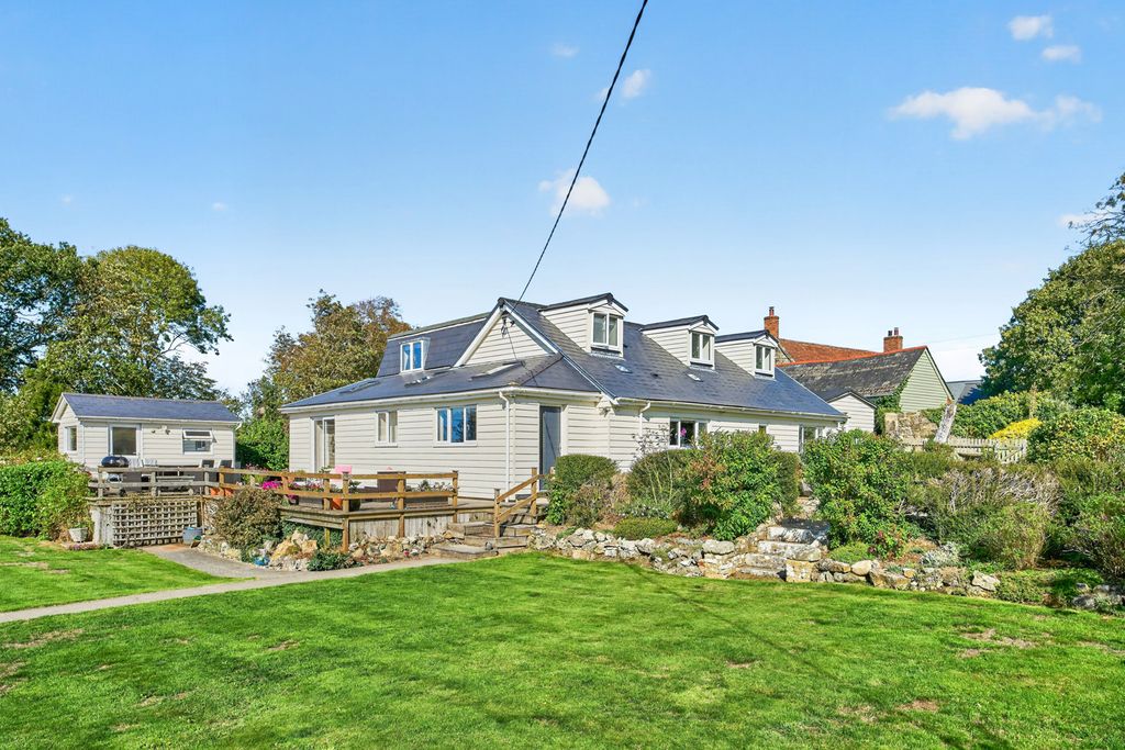 Property photo 2 of 39 Pbox-Img.Jpg