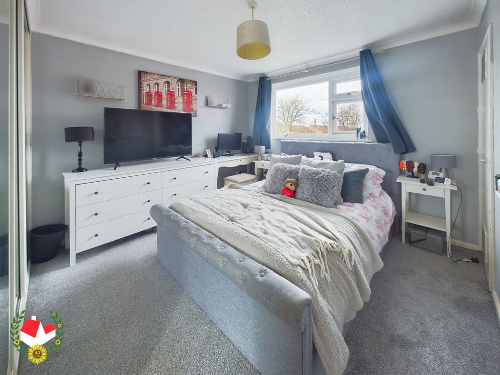 Property photo 3 of 10 Photo 6