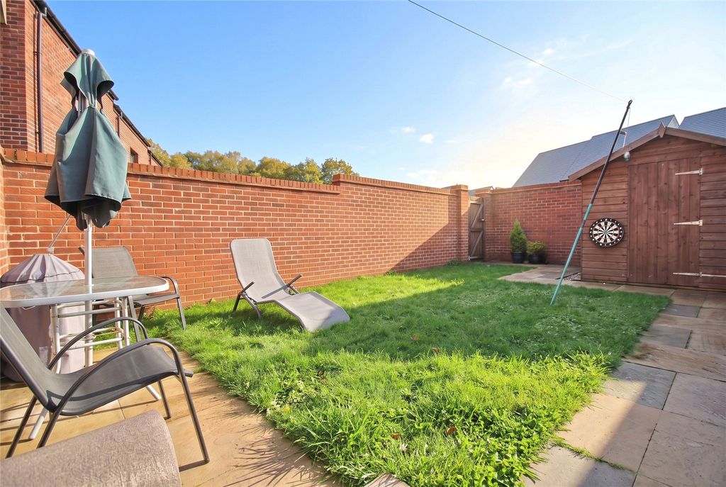 Property photo 2 of 13 Picture No. 28