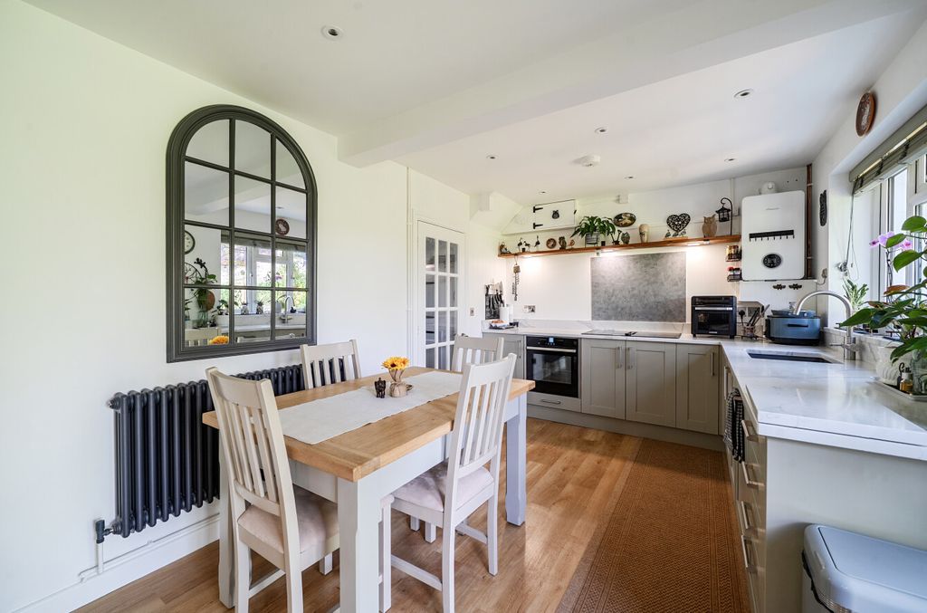 Property photo 2 of 15 Kitchen/Dining Room