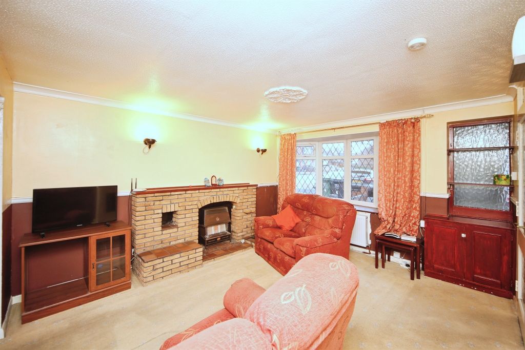 Property photo 3 of 22