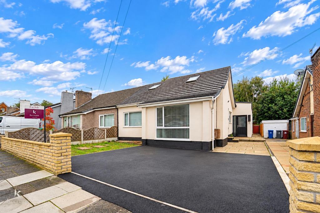 Property photo 1 of 31