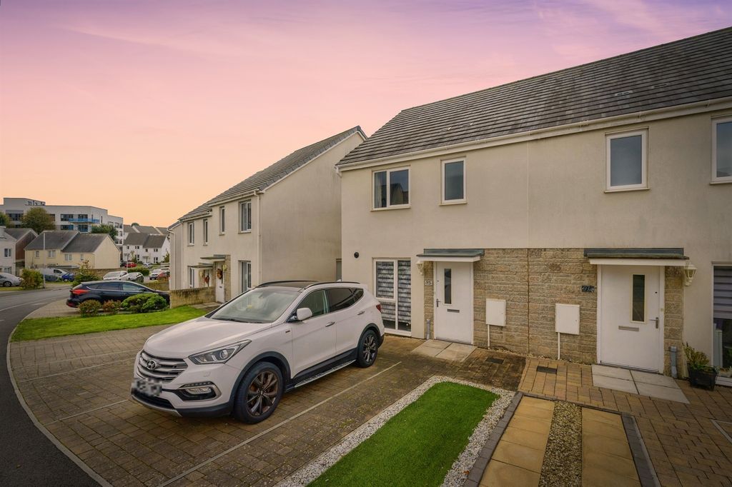 Property photo 1 of 20