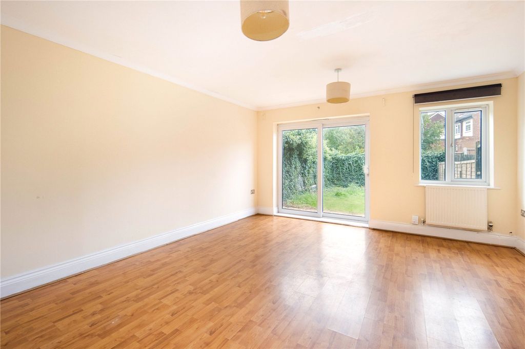 Property photo 2 of 18 Picture No. 07