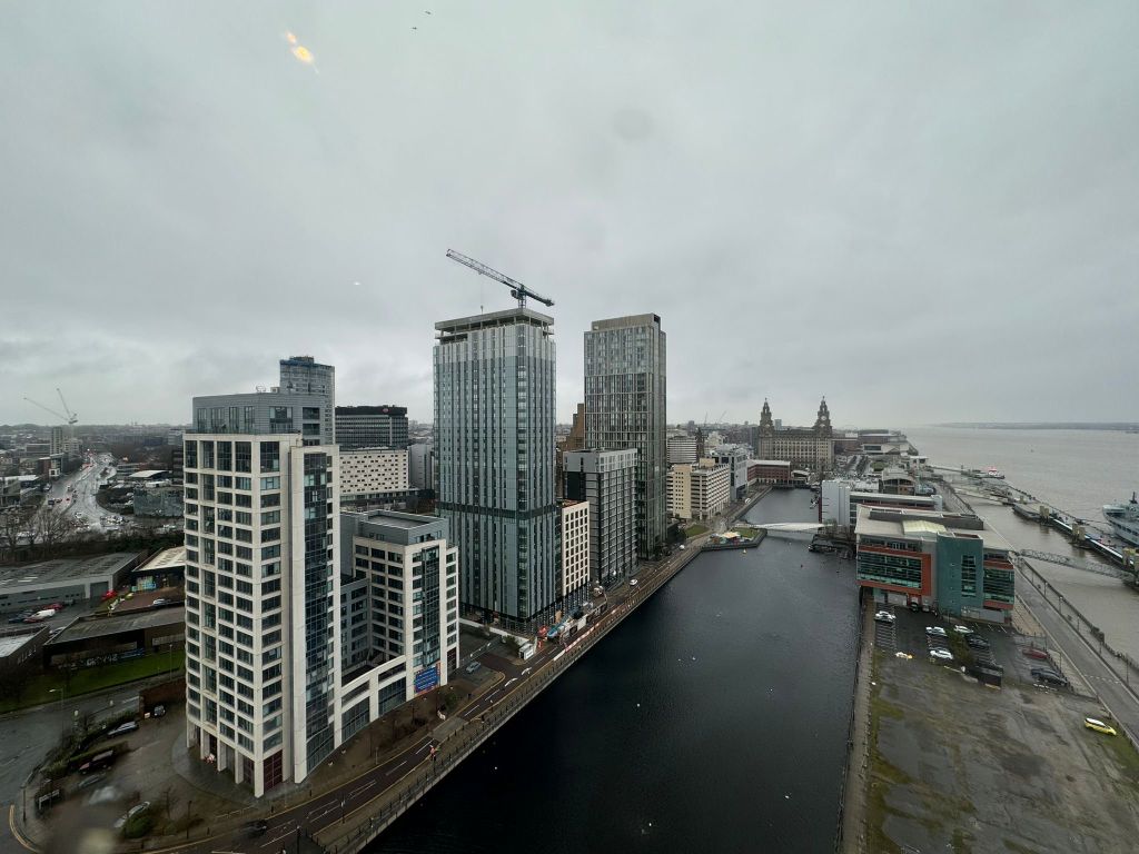 Property photo 2 of 6