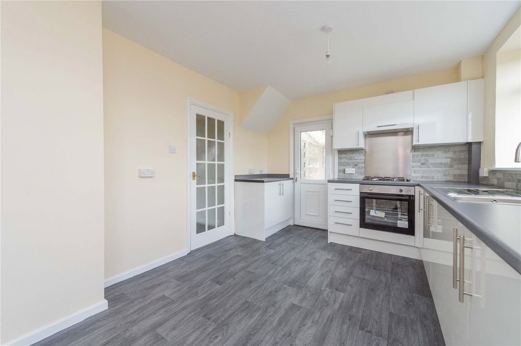 Property photo 2 of 42 Picture No. 25