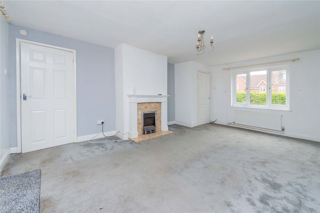 Property photo 3 of 28 Picture No. 16