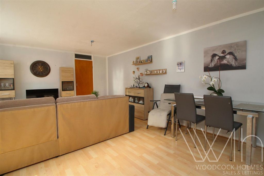 Property photo 3 of 9 Living Room _1.Jpg