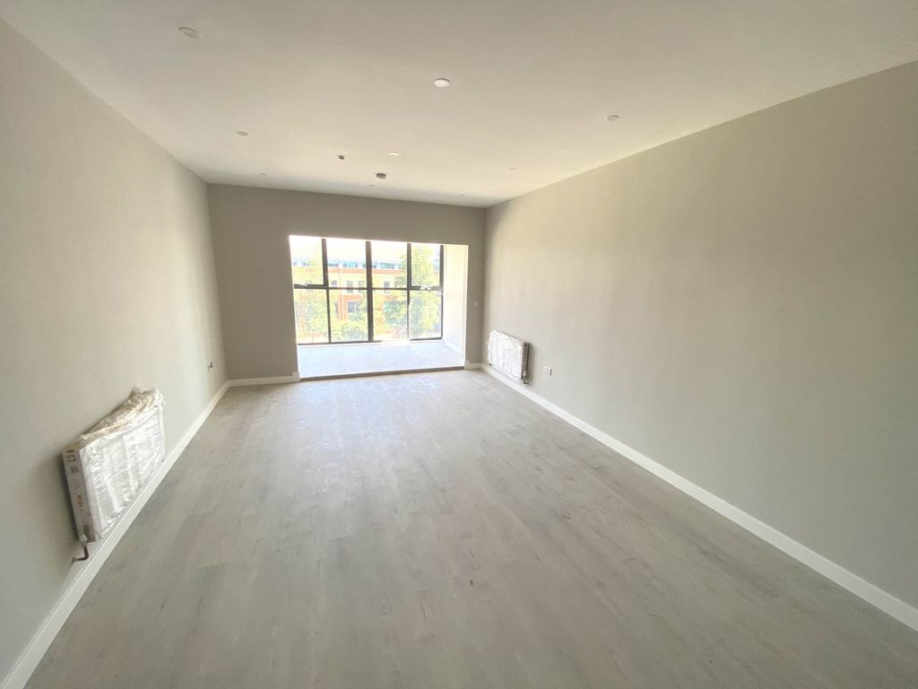 Property photo 1 of 4