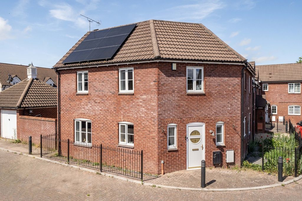 Property photo 1 of 21 1481375 (2)