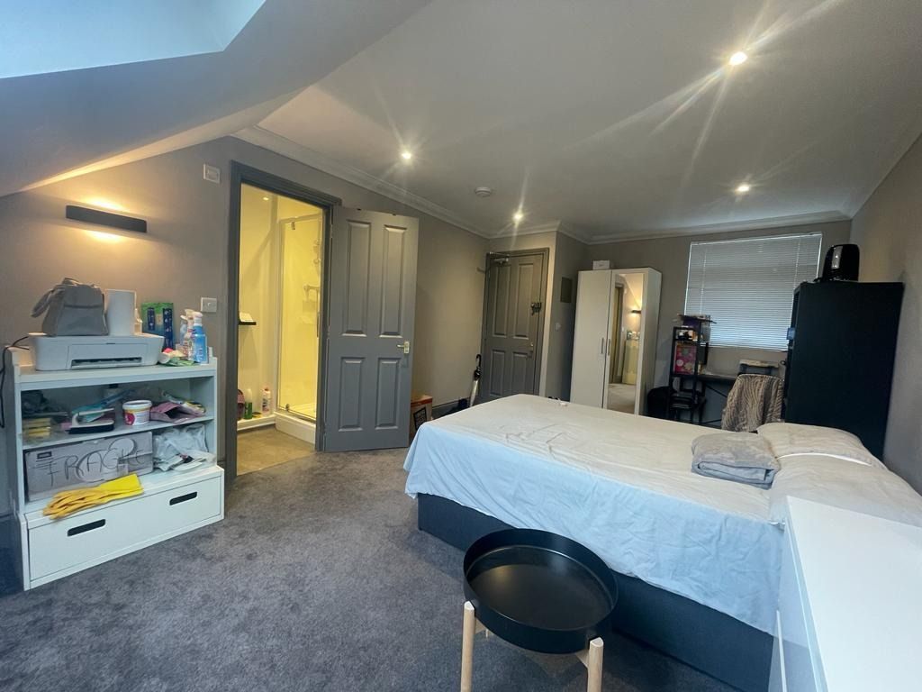 Property photo 3 of 16 4628252