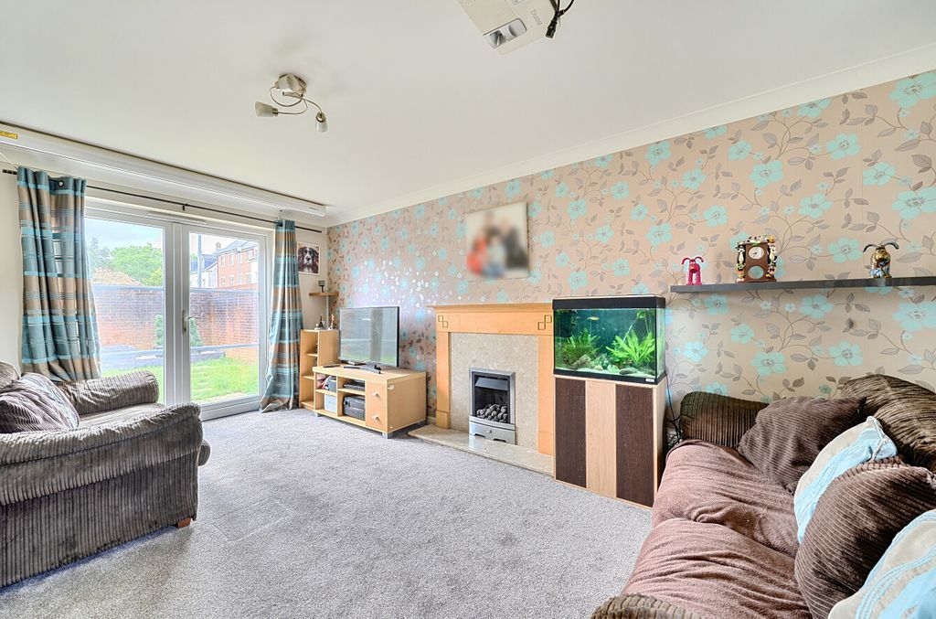 Property photo 2 of 20 1464622-16-6A0701...