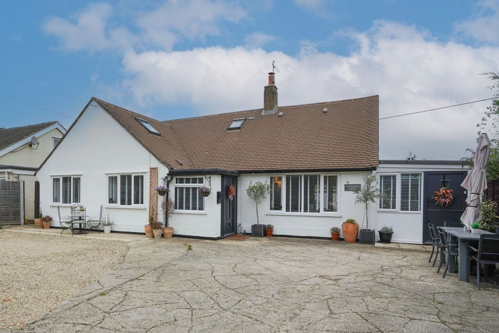 Property photo 1 of 23