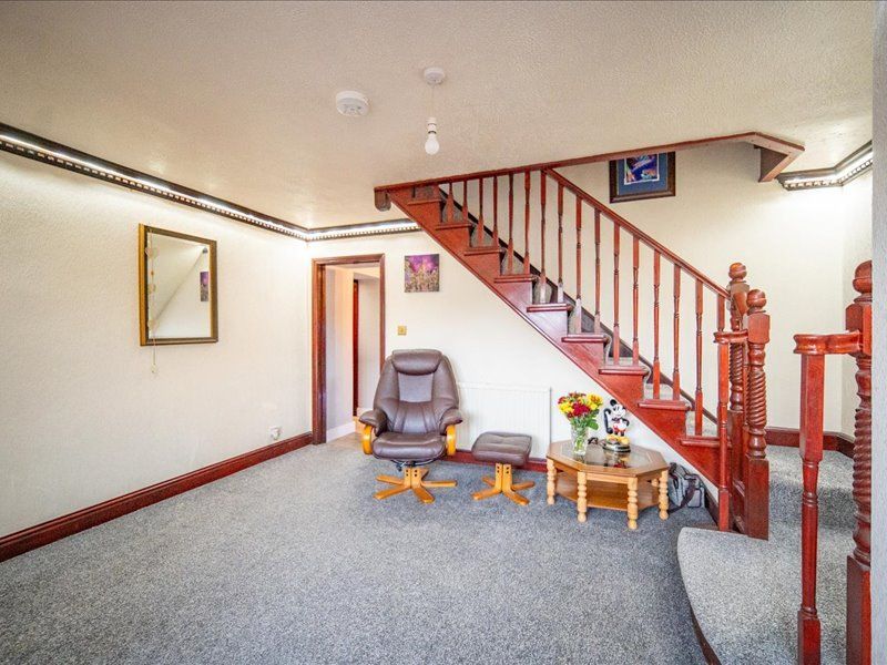 Property photo 3 of 30