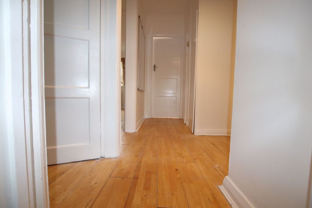 Property photo 3 of 13 Hallway