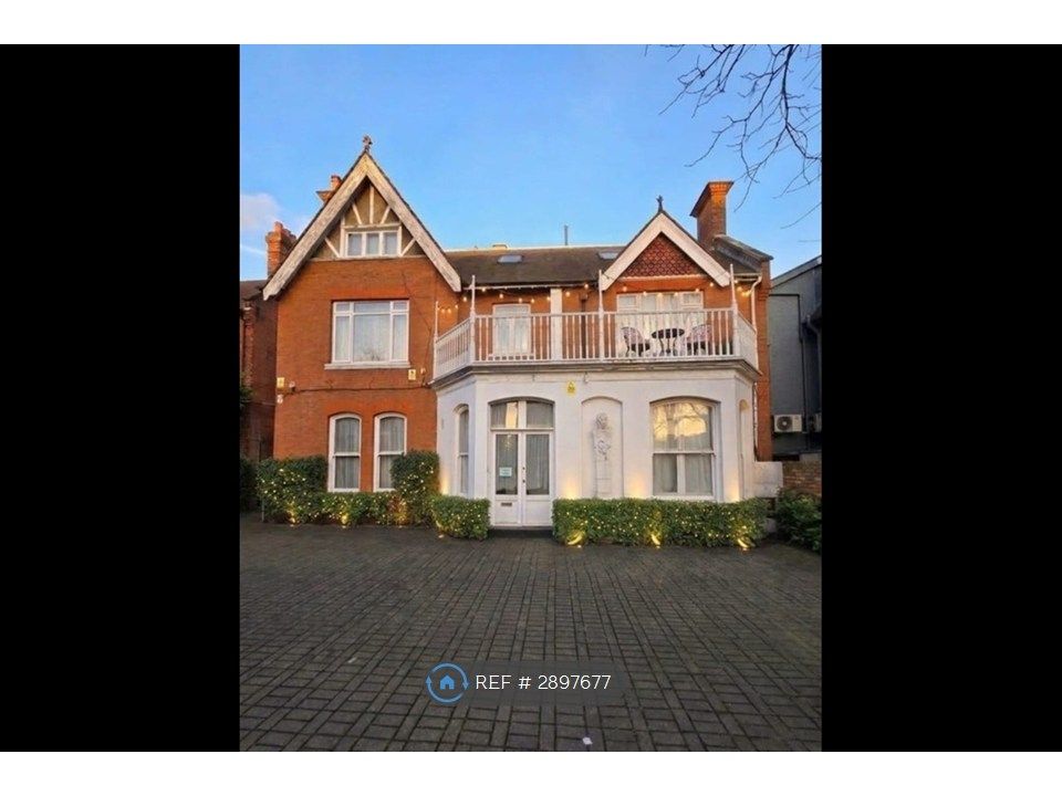 Property photo 3 of 9