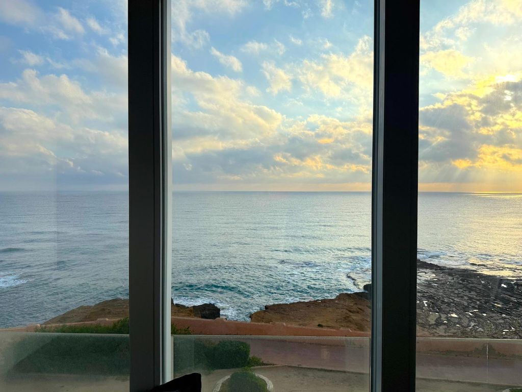 Property photo 3 of 26