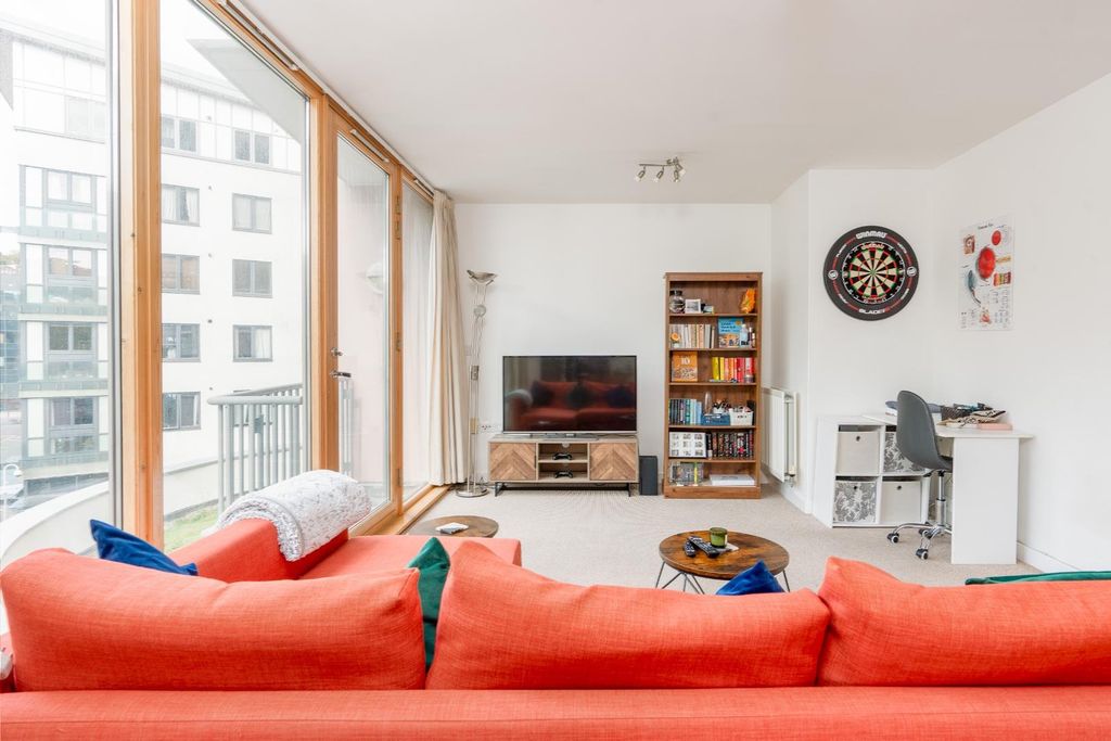 Property photo 3 of 18 Olh00016-Hdr-Edit.Jpg