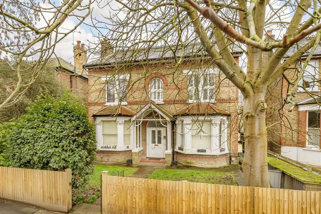 Property photo 1 of 4