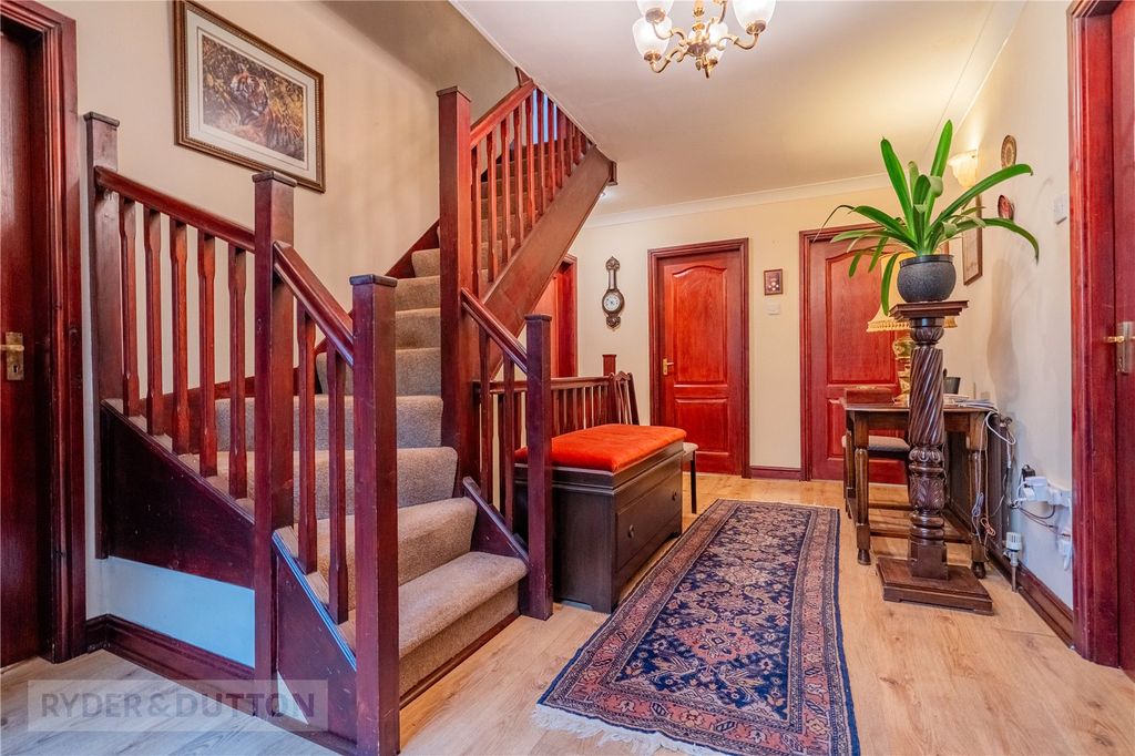 Property photo 3 of 29 Hallway