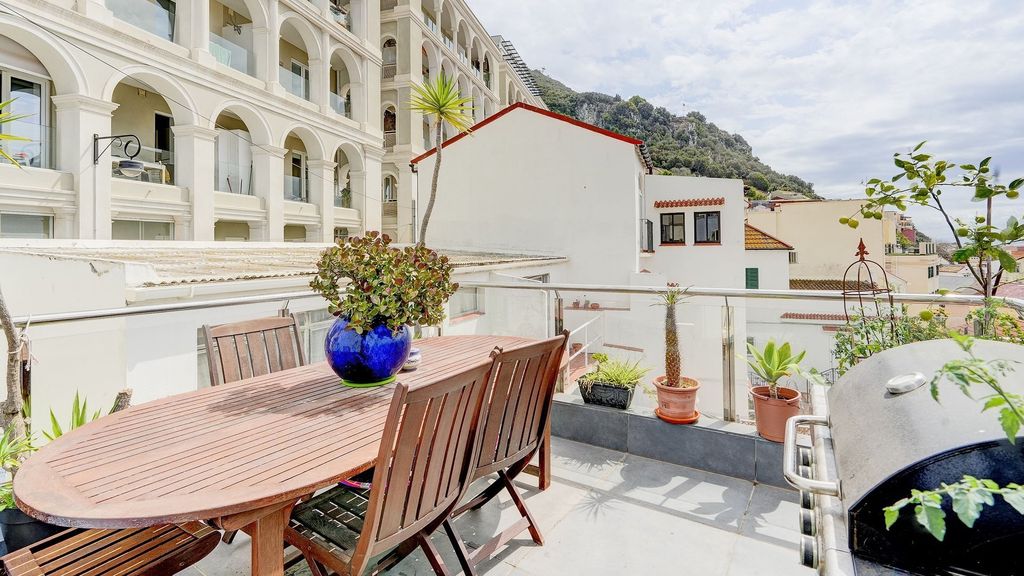 Property photo 3 of 24 <Alttext/>