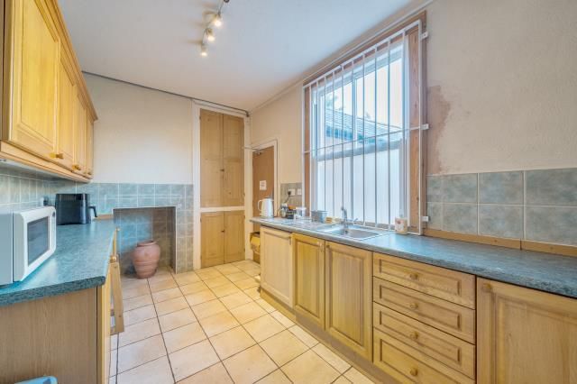 Property photo 2 of 13 Kitchen