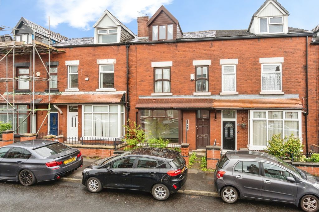 Property photo 1 of 25 Pbox-Img.Jpg