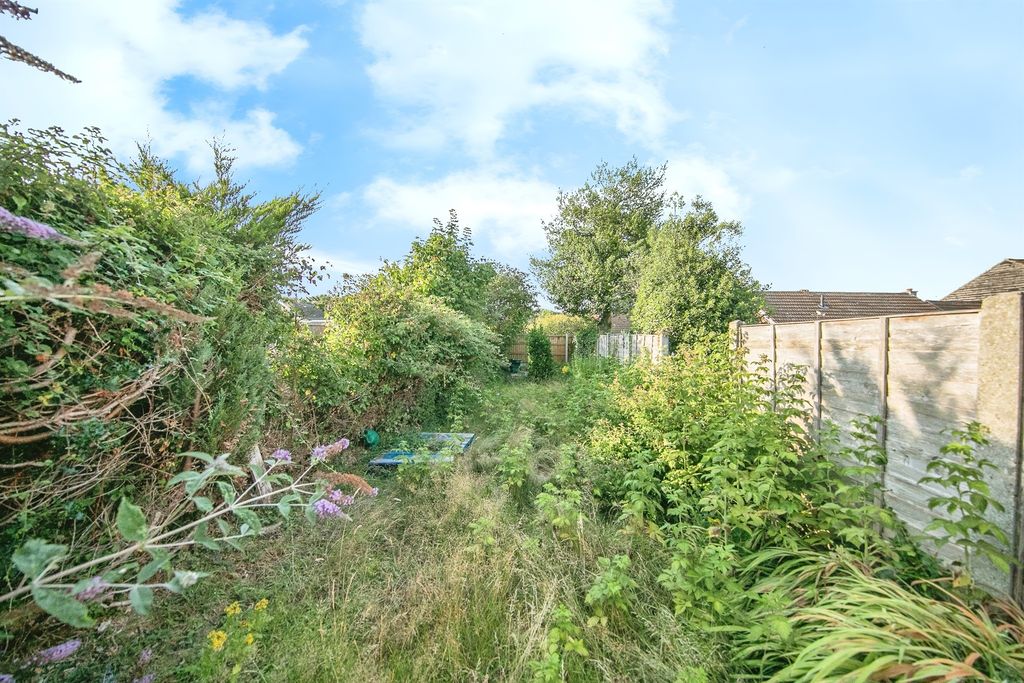 Property photo 2 of 16