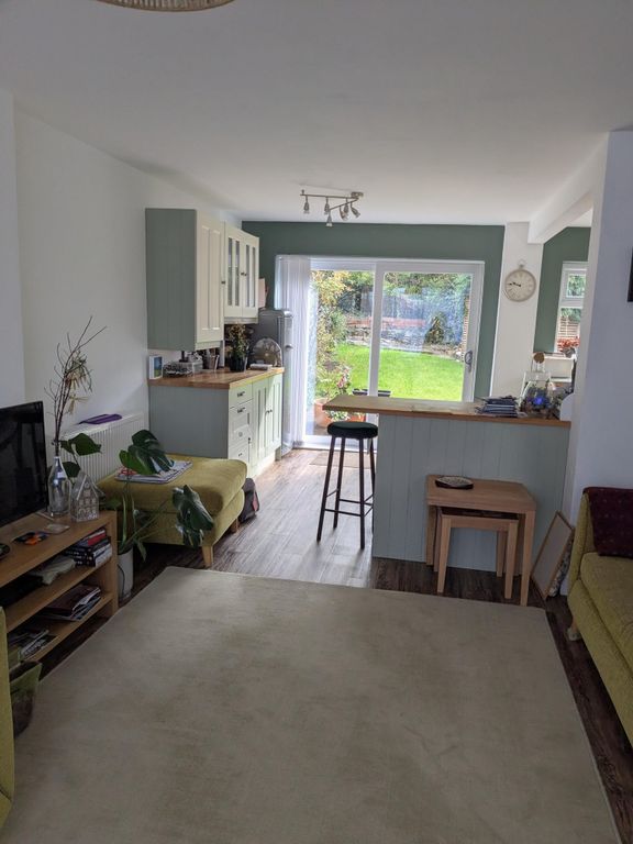 Property photo 3 of 9 Photo 2