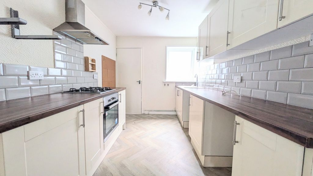 Property photo 2 of 9 Pxl_20251022_100150969.Mp~2