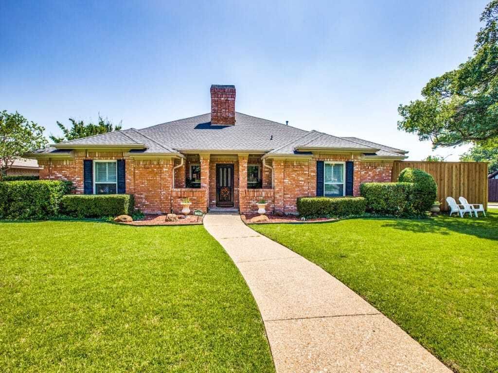 Property photo 1 of 25