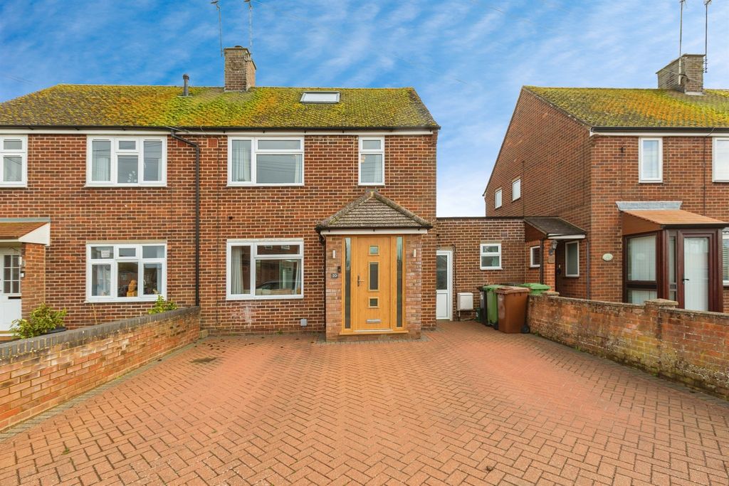 Property photo 1 of 20