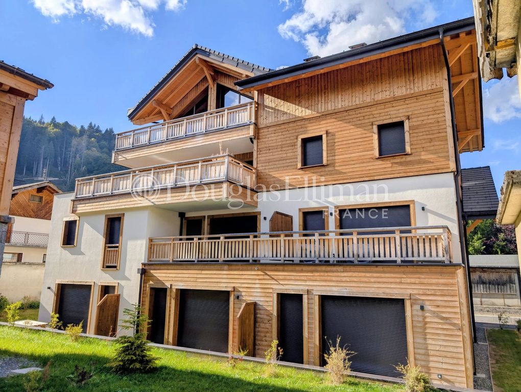 Property photo 1 of 16 Morzine – New 3-Bedroom Apartment Close To The Centre