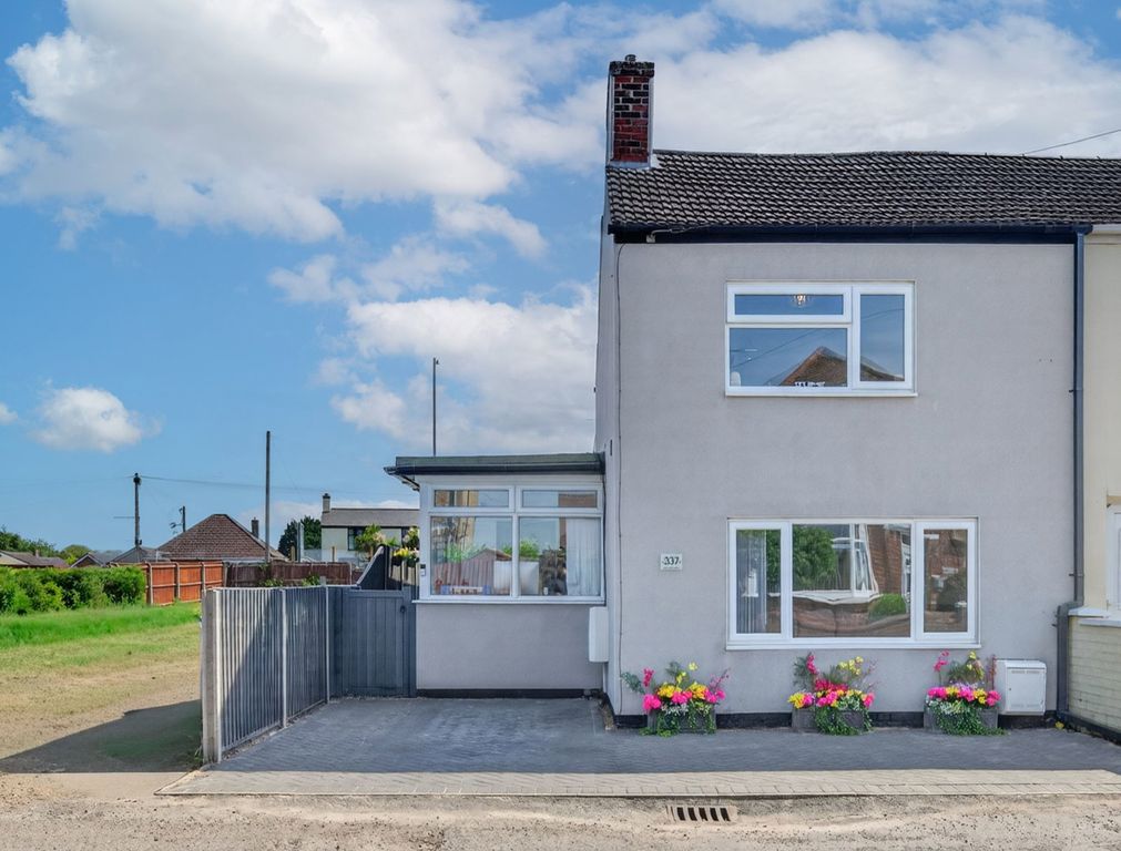 Property photo 1 of 27