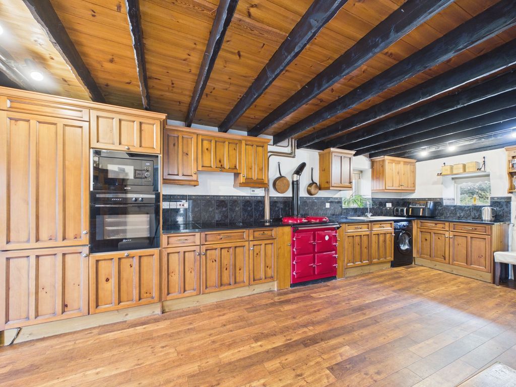 Property photo 2 of 30 Kitchen