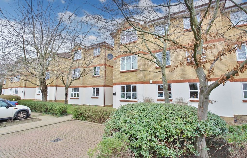 Property photo 2 of 7