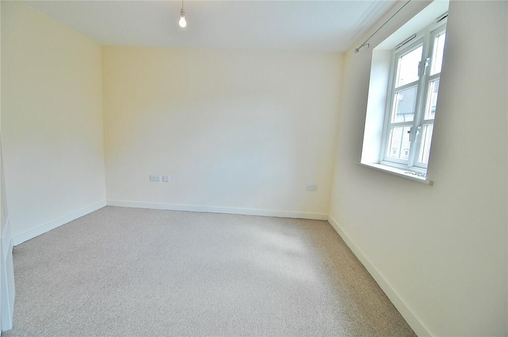 Property photo 3 of 7 Gallery