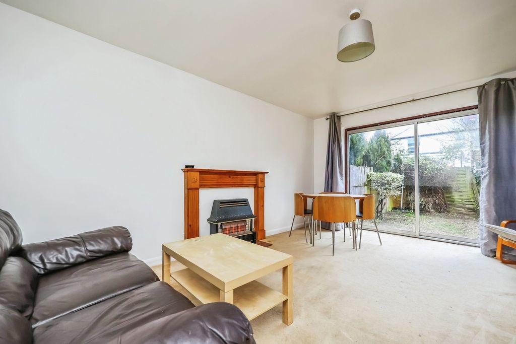 Property photo 3 of 17 Pbox-Img.Jpg