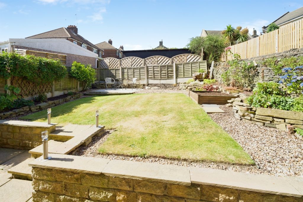 Property photo 2 of 18