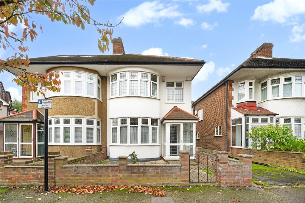 Property photo 1 of 20 Picture No. 13