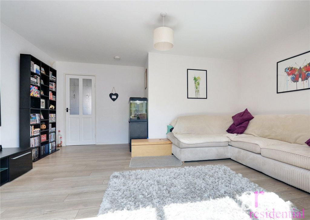 Property photo 3 of 26 Picture No. 06