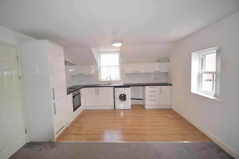 Property photo 2 of 6 Photo 5