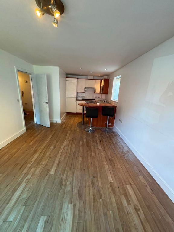 Property photo 3 of 4