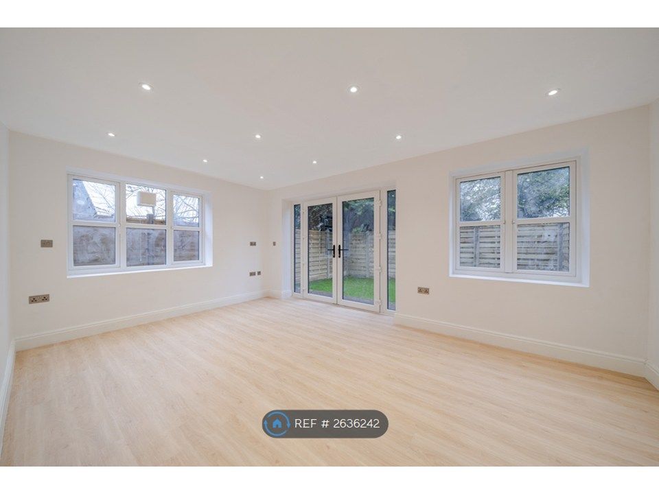 Property photo 3 of 17 Open Plan Living