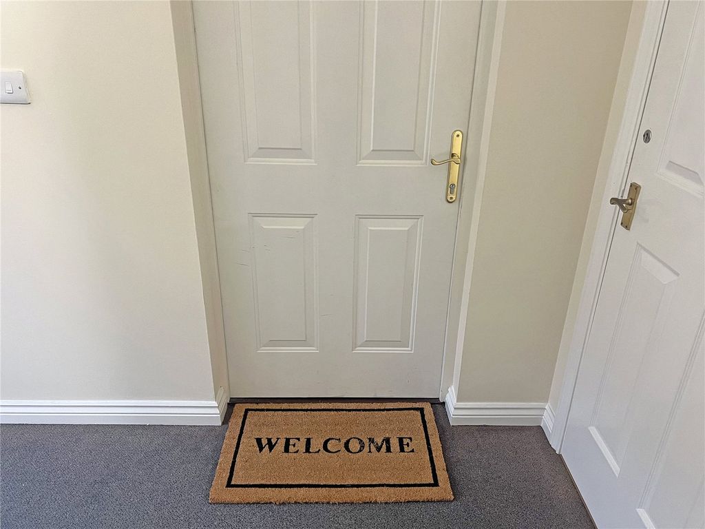 Property photo 2 of 18 Picture No. 10