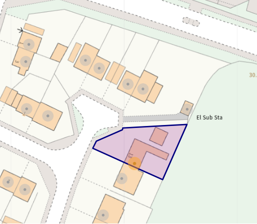 Property photo 2 of 15 Harewood Map