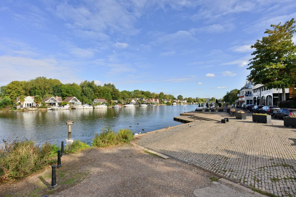 Property photo 1 of 14 River View