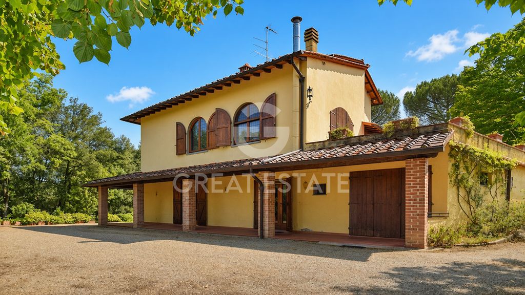 Property photo 3 of 22 Exteriors
