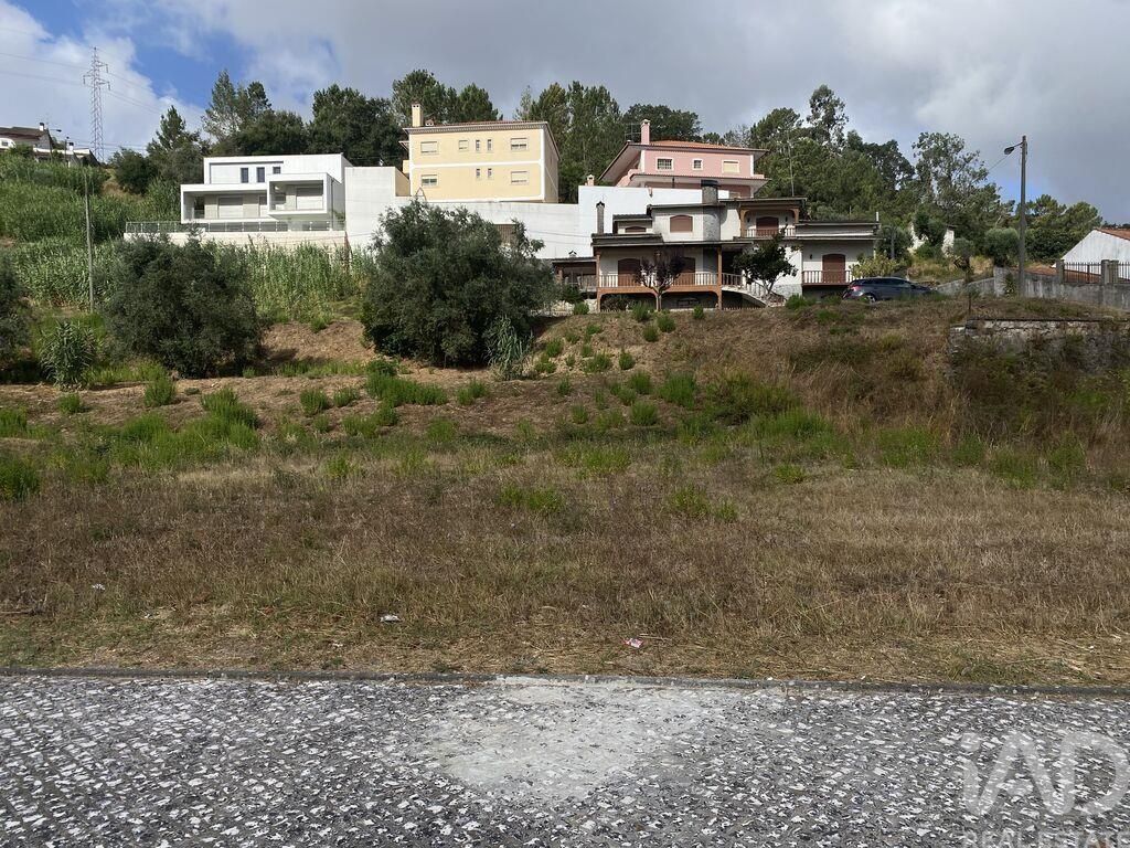 Property photo 3 of 4