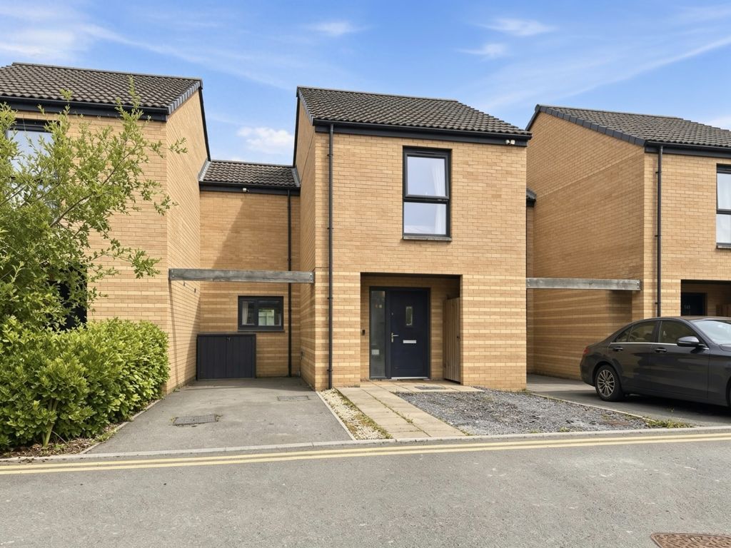 Property photo 1 of 20 5227531